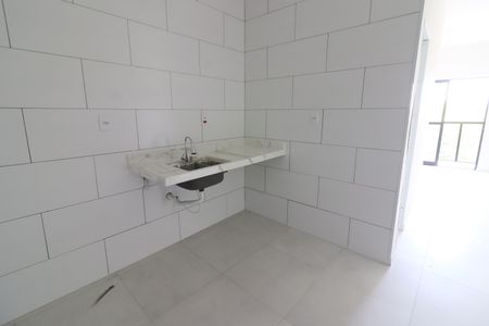 Cozinha de kitnet/studio para alugar com 1 quarto, 25m² em Vila Quitauna, Osasco