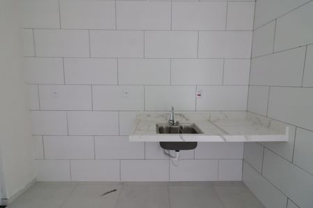 Cozinha de kitnet/studio para alugar com 1 quarto, 25m² em Vila Quitauna, Osasco