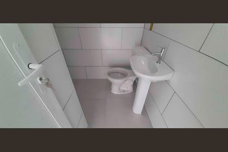 Studio para alugar com 25m², 1 quarto e sem vaga Studio para alugar com 25m², 1 quarto e sem vagaBanheiro