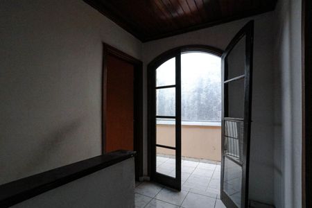 Casa para alugar com 157m², 2 quartos e 1 vaga Casa para alugar com 157m², 2 quartos e 1 vagaCorredor