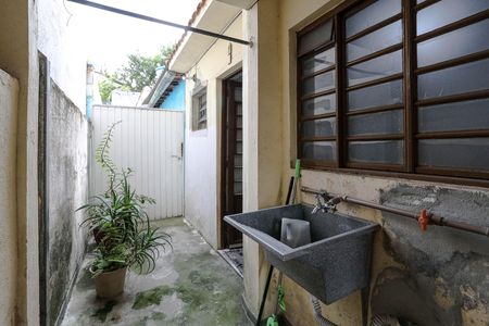 Área de Serviço de casa para alugar com 2 quartos, 157m² em Jardim Cecília, Mogi das Cruzes