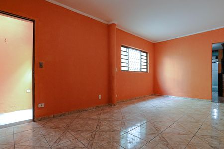 Casa para alugar com 157m², 2 quartos e 1 vaga Casa para alugar com 157m², 2 quartos e 1 vagaSala