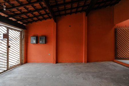 Garagem de casa para alugar com 2 quartos, 157m² em Jardim Cecília, Mogi das Cruzes