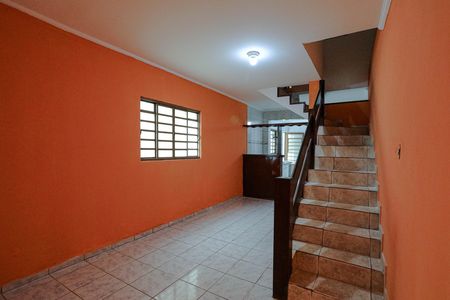 Casa para alugar com 157m², 2 quartos e 1 vaga Casa para alugar com 157m², 2 quartos e 1 vagaSala de Jantar
