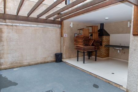 Apartamento à venda com 65m², 2 quartos e 1 vagaChurrasqueira