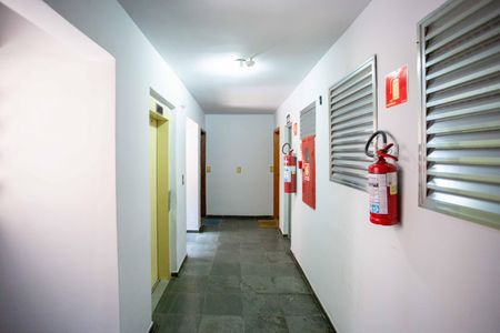Apartamento à venda com 65m², 2 quartos e 1 vagaHall de entrada