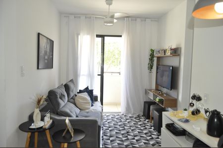 Apartamento à venda com 2 quartos, 56m² em Del Castilho, Rio de Janeiro