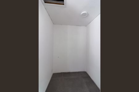 Casa à venda com 136m², 4 quartos e 2 vagas Casa à venda com 136m², 4 quartos e 2 vagasQuarto de Serviço