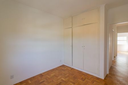 Casa à venda com 136m², 4 quartos e 2 vagas Casa à venda com 136m², 4 quartos e 2 vagasQuarto 1