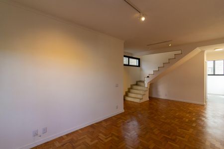 Sala de casa à venda com 4 quartos, 136m² em Brooklin, São Paulo