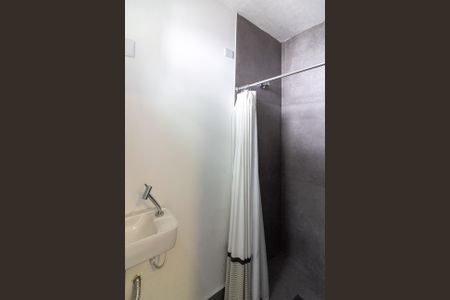 Casa à venda com 136m², 4 quartos e 2 vagas Casa à venda com 136m², 4 quartos e 2 vagasBanheiro de Serviço 2