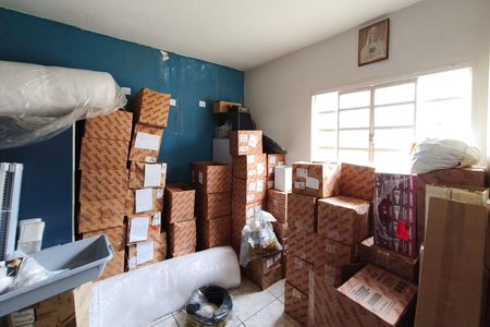 Casa à venda com 250m², 3 quartos e 2 vagasQuarto de Serviço