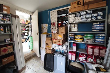 Casa à venda com 250m², 3 quartos e 2 vagasQuarto de Serviço