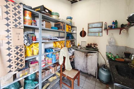 Casa à venda com 250m², 3 quartos e 2 vagasÁrea de Serviço