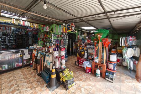 Casa à venda com 250m², 3 quartos e 2 vagasQuintal - Garagem