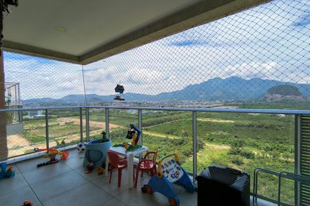 Apartamento à venda com 82m², 2 quartos e 2 vagasVaranda