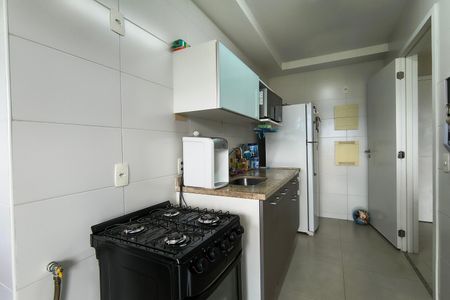 Apartamento à venda com 82m², 2 quartos e 2 vagasCozinha - Armários