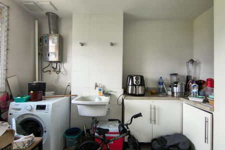 Apartamento à venda com 82m², 2 quartos e 2 vagasÁrea de Serviço