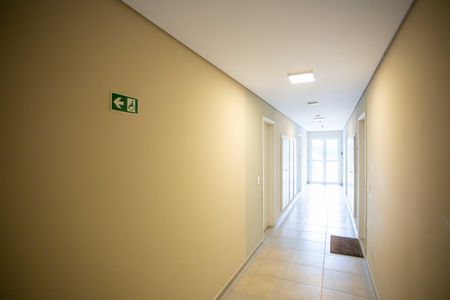 Apartamento para alugar com 75m², 2 quartos e 1 vagaHall de entrada