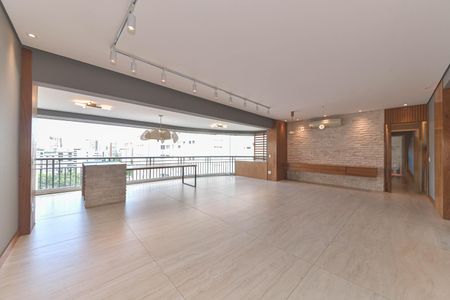 Apartamento à venda com 136m², 3 quartos e 2 vagasSala