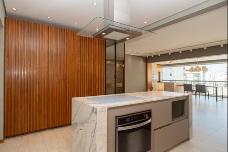 Apartamento à venda com 136m², 3 quartos e 2 vagasCozinha