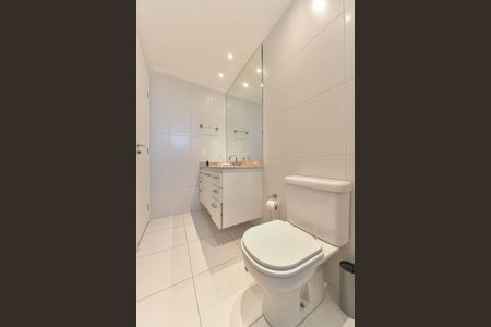 Apartamento à venda com 136m², 3 quartos e 2 vagasBanheiro da Suíte 2