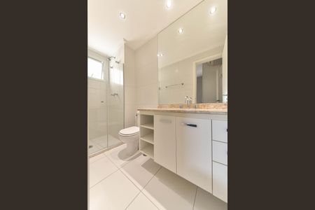 Apartamento à venda com 136m², 3 quartos e 2 vagasBanheiro da Suíte 1