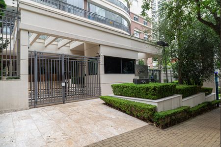 Apartamento à venda com 136m², 3 quartos e 2 vagasFachada