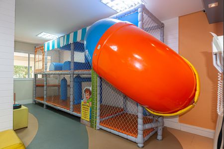 Apartamento à venda com 136m², 3 quartos e 2 vagasÁrea comum - Brinquedoteca