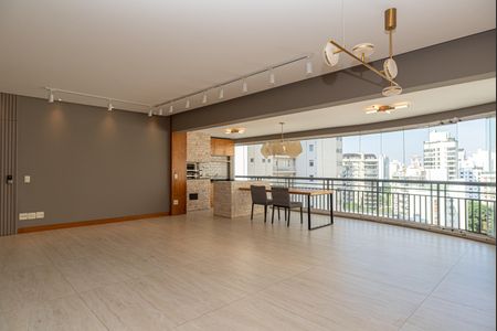Apartamento à venda com 136m², 3 quartos e 2 vagasSala