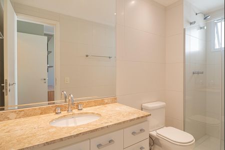 Apartamento à venda com 136m², 3 quartos e 2 vagasBanheiro da Suíte 3