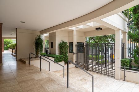Apartamento à venda com 136m², 3 quartos e 2 vagasÁrea comum - Entrada do Edifício