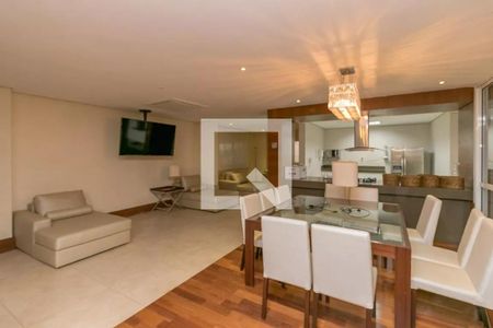 Apartamento à venda com 136m², 3 quartos e 2 vagasÁrea Comum