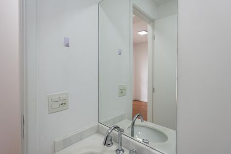 Apartamento para alugar com 58m², 2 quartos e 1 vaga Apartamento para alugar com 58m², 2 quartos e 1 vagaBanheiro