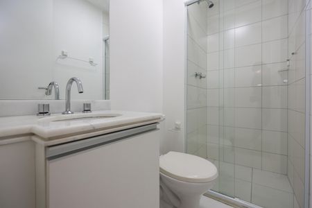Apartamento para alugar com 58m², 2 quartos e 1 vaga Apartamento para alugar com 58m², 2 quartos e 1 vagaBanheiro