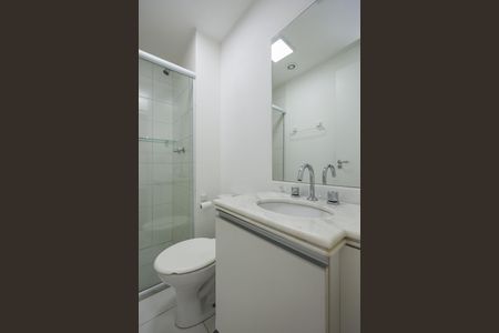 Apartamento para alugar com 58m², 2 quartos e 1 vaga Apartamento para alugar com 58m², 2 quartos e 1 vagaBanheiro da Suíte