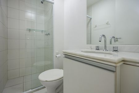 Apartamento para alugar com 58m², 2 quartos e 1 vaga Apartamento para alugar com 58m², 2 quartos e 1 vagaBanheiro da Suíte