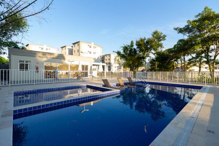 Apartamento para alugar com 46m², 2 quartos e 1 vaga Apartamento para alugar com 46m², 2 quartos e 1 vagaÁrea comum - Piscina