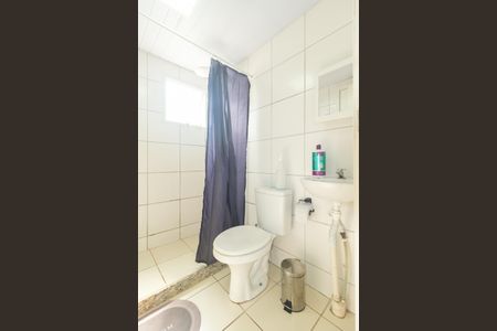 Apartamento para alugar com 46m², 2 quartos e 1 vaga Apartamento para alugar com 46m², 2 quartos e 1 vagaBanheiro