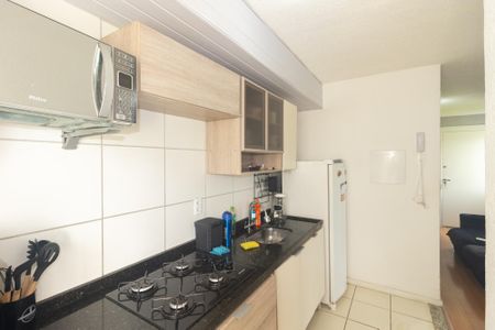 Apartamento para alugar com 46m², 2 quartos e 1 vaga Apartamento para alugar com 46m², 2 quartos e 1 vagaCozinha e Área de Serviço