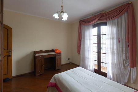 Casa à venda com 280m², 4 quartos e 8 vagasQuarto 2