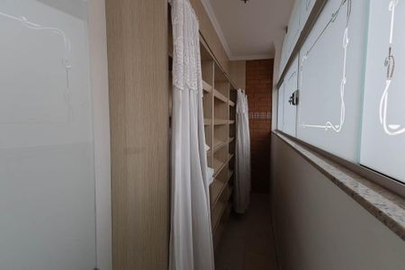 Casa à venda com 280m², 4 quartos e 8 vagasSapateira 