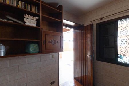 Casa à venda com 280m², 4 quartos e 8 vagasQuarto 4