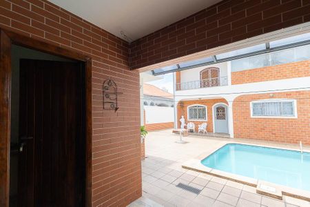 Casa à venda com 280m², 4 quartos e 8 vagasChurrasqueira