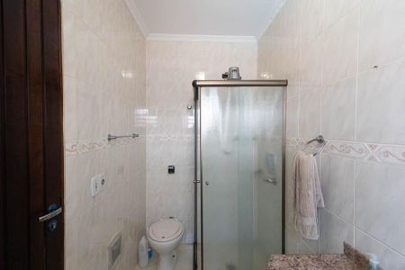 Casa à venda com 280m², 4 quartos e 8 vagasBanheiro 4