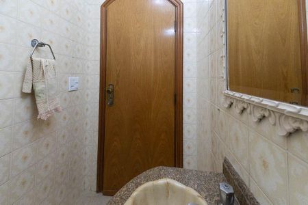 Casa à venda com 280m², 4 quartos e 8 vagasLavabo