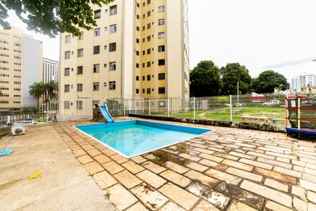 Apartamento à venda com 50m², 1 quarto e 1 vaga Apartamento à venda com 50m², 1 quarto e 1 vagaÁrea comum - Piscina