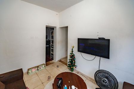 Casa para alugar com 2 quartos, 180m² em Minas Caixa, Belo Horizonte