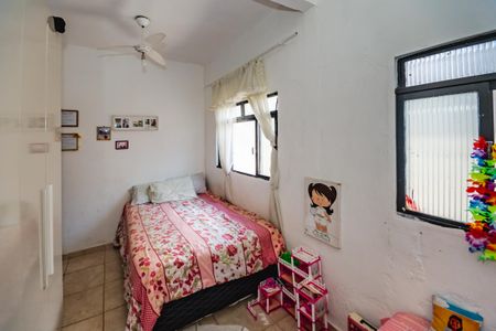 Casa para alugar com 2 quartos, 180m² em Minas Caixa, Belo Horizonte