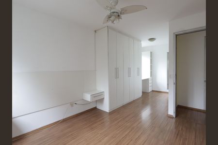 Apartamento à venda com 80m², 2 quartos e 1 vagaSuíte